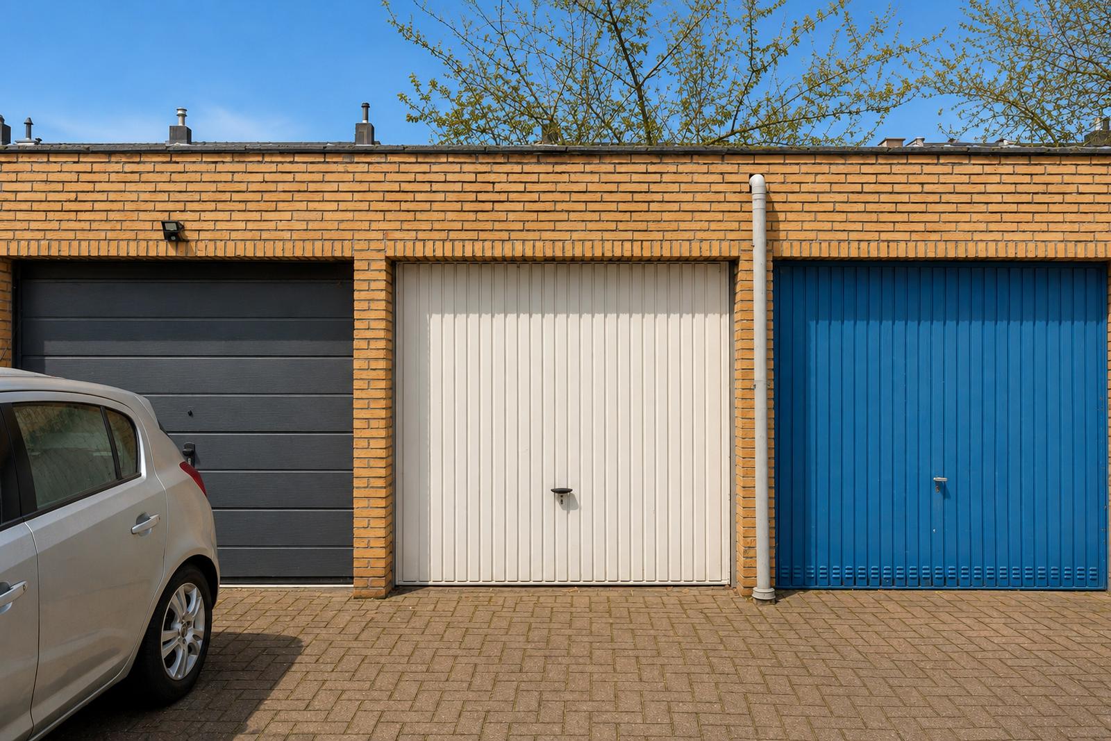 Garagebox.png